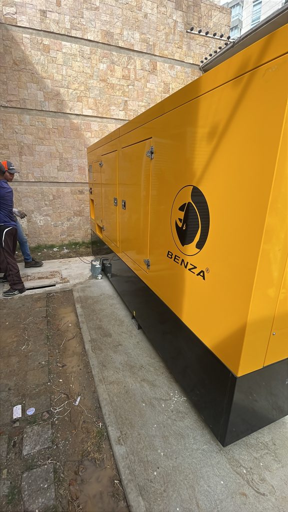 320 kVA | Sistema de respaldo con motogenerador para edificio residencial Alameda Regency